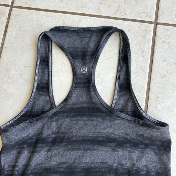 Lululemon tank top - Picture 2 of 2